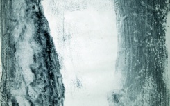 Retrato en gris II
                              	/ calco/tempera s/papel
                              	/ 69x45 cm
                              	/ New York 1997
